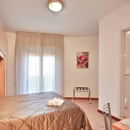 Carla Ξενοδοχείο 2*