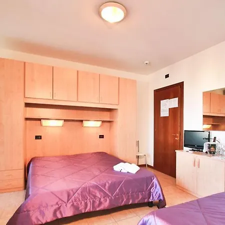 Carla Ξενοδοχείο Λινιάνο Σαμπιαντόρο